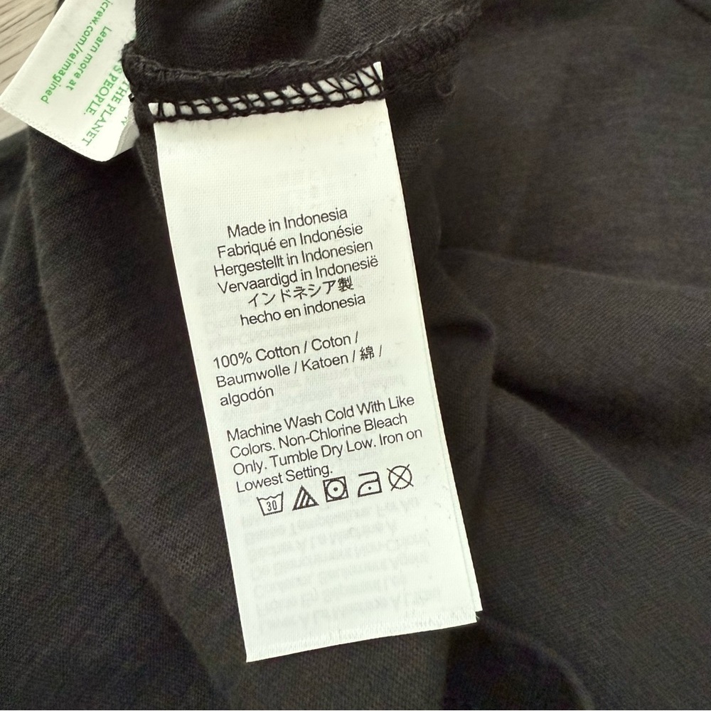 NWT J.Crew Vintage Cotton V-neck Short Sleeve T-Shirt Black Medium - Picture 4 of 4